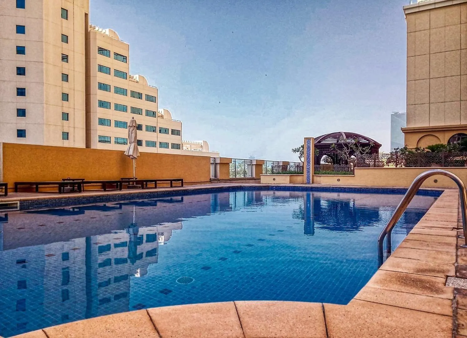 Guestready - Beachfront Delight In Jbr Dubai Apartment